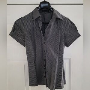 Express Black & White Short Sleeve Button-Up Shirt